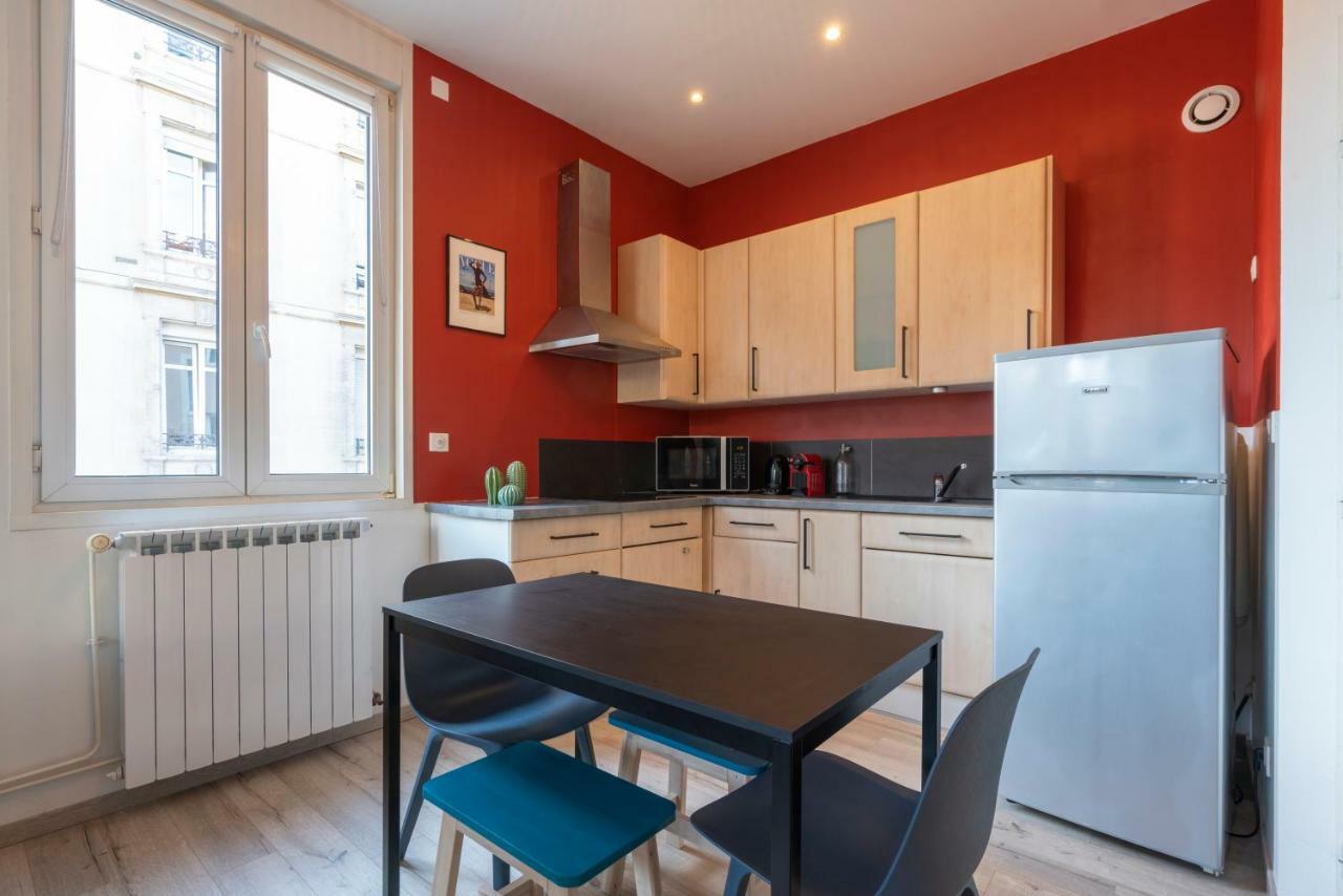 Studio Craffe Nancy - Calme Cosy Lumineux Et Parking Apartment Exterior photo